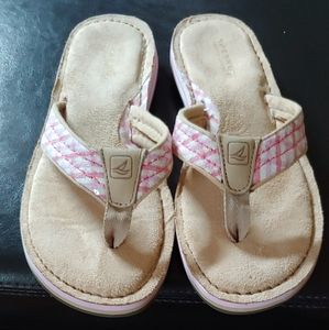 New Sperry Topsider Flip Flops size 6